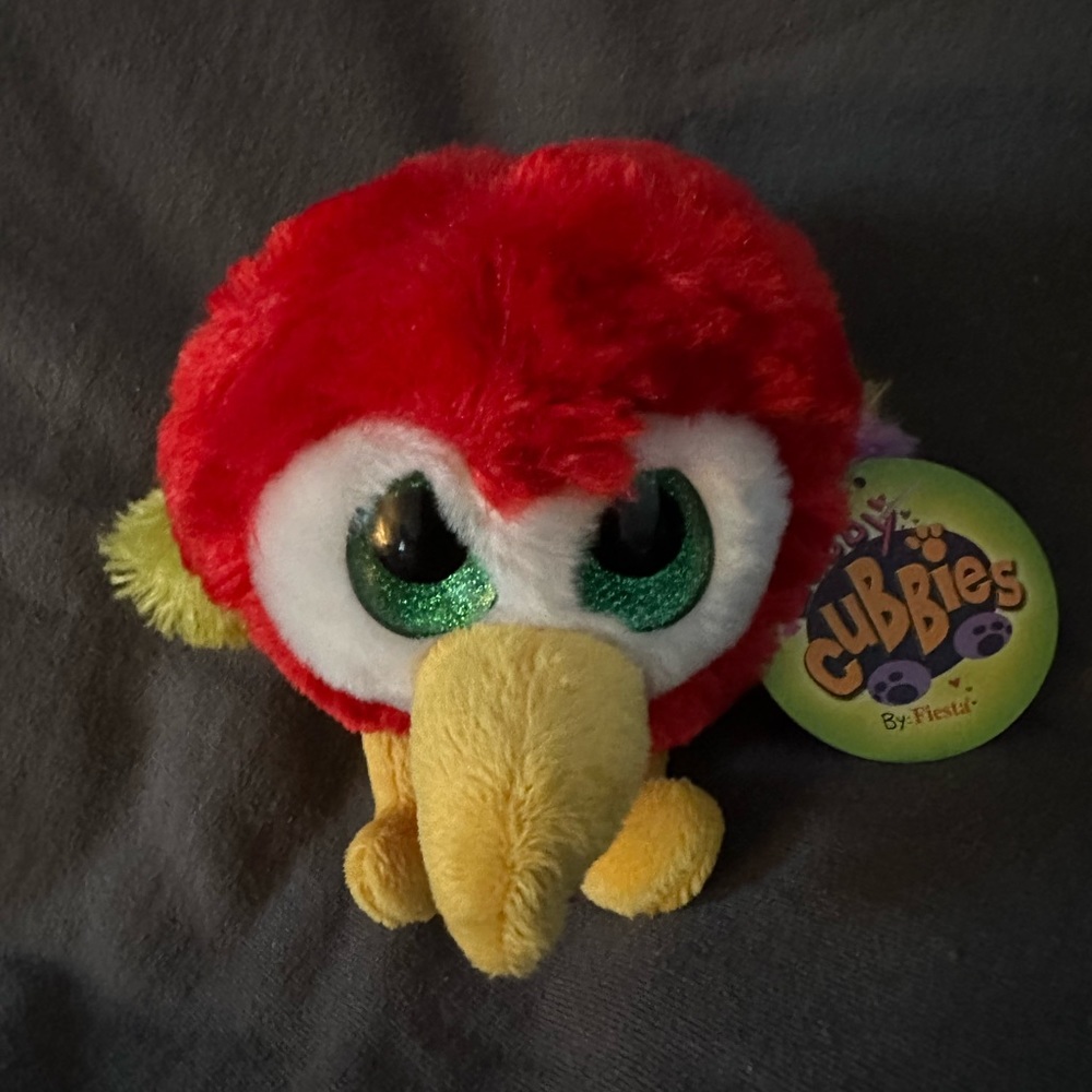 Lubby Cubbies Parrot Kio